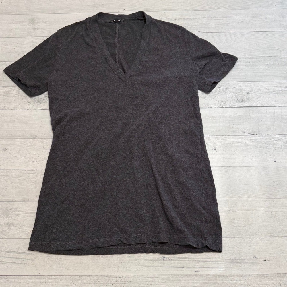 Monrow Textured Tri-Blend Fitted V Neck Tee charcoal grey‎ women's small